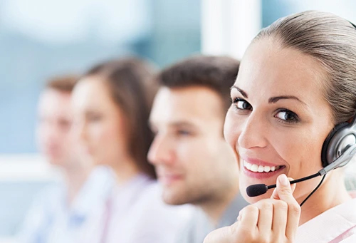 烏魯木齊形象設計化妝培訓與美甲化妝培訓學校推薦，烏魯木齊新東方技工學校:化妝培訓